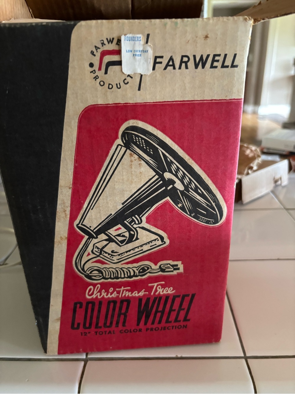 Fairwell Color Wheel Christmas Tree Light Projector - Red and Black Artwork